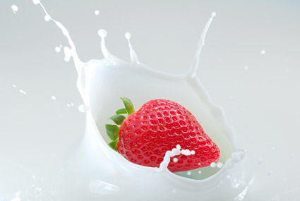 牛奶与草莓