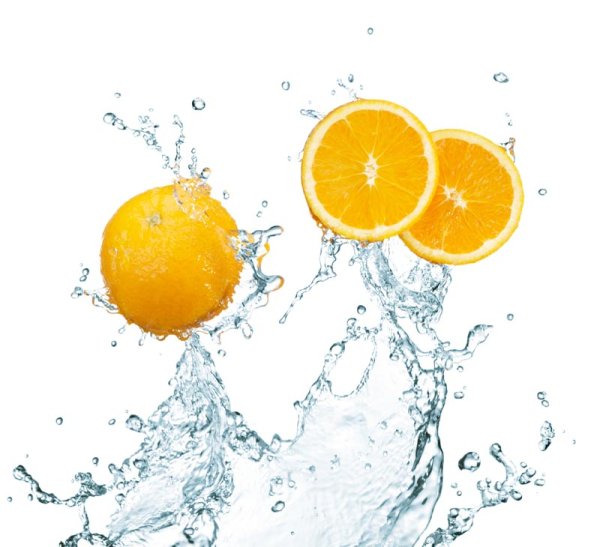 水滴喷溅橙子