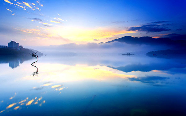 Ϧ����Ӱ����