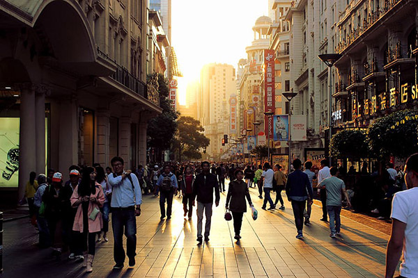 日落上海南京路图片